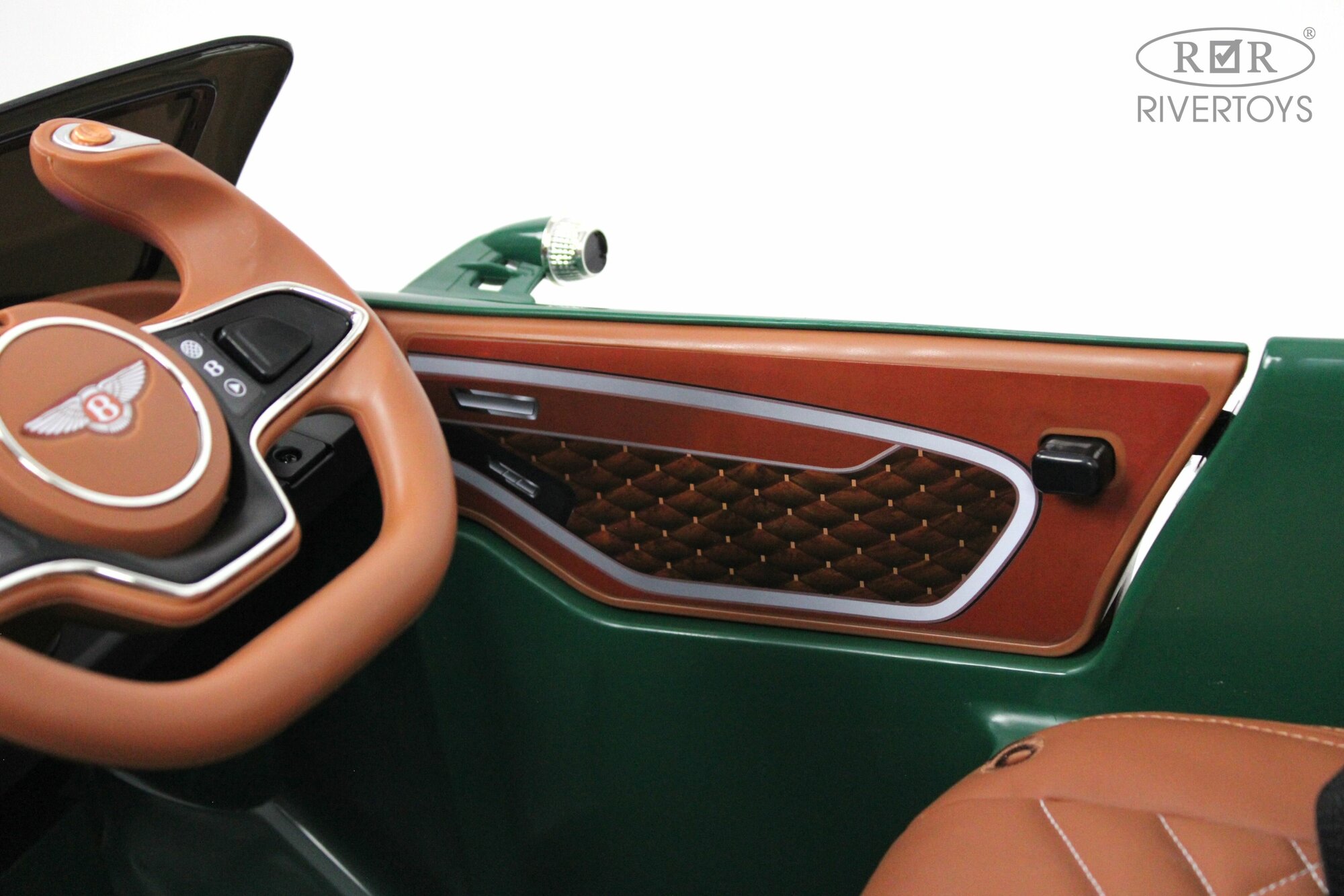 RiverToys Детский электромобиль Bentley EXP12 (JE1166) зеленый