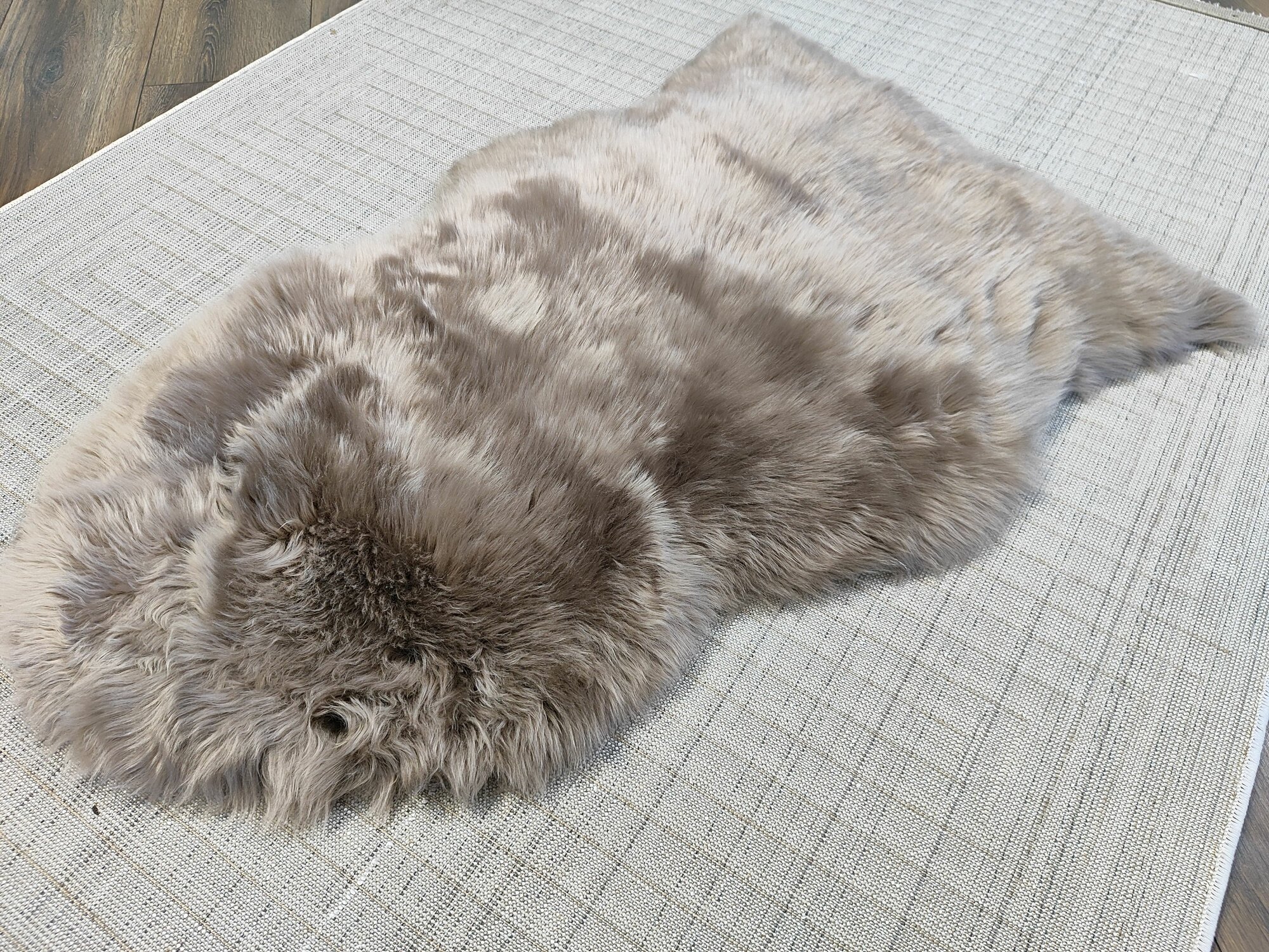 Шкура Австралийская, овчина Меринос, натуральный мех, 95 х 60 см — фото 1