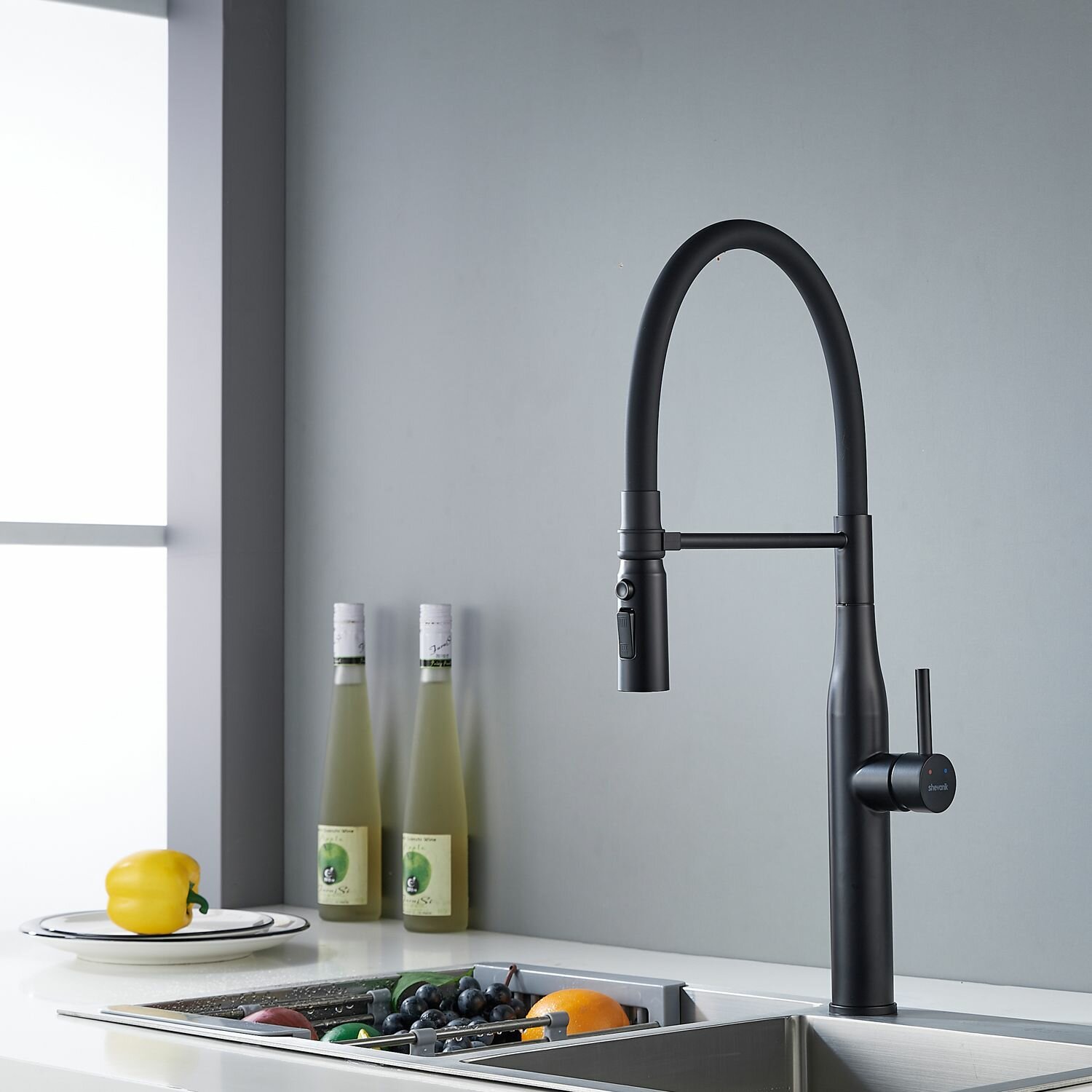 Смеситель для кухни SHEVANIK, с гибким изливом, черный матовый
