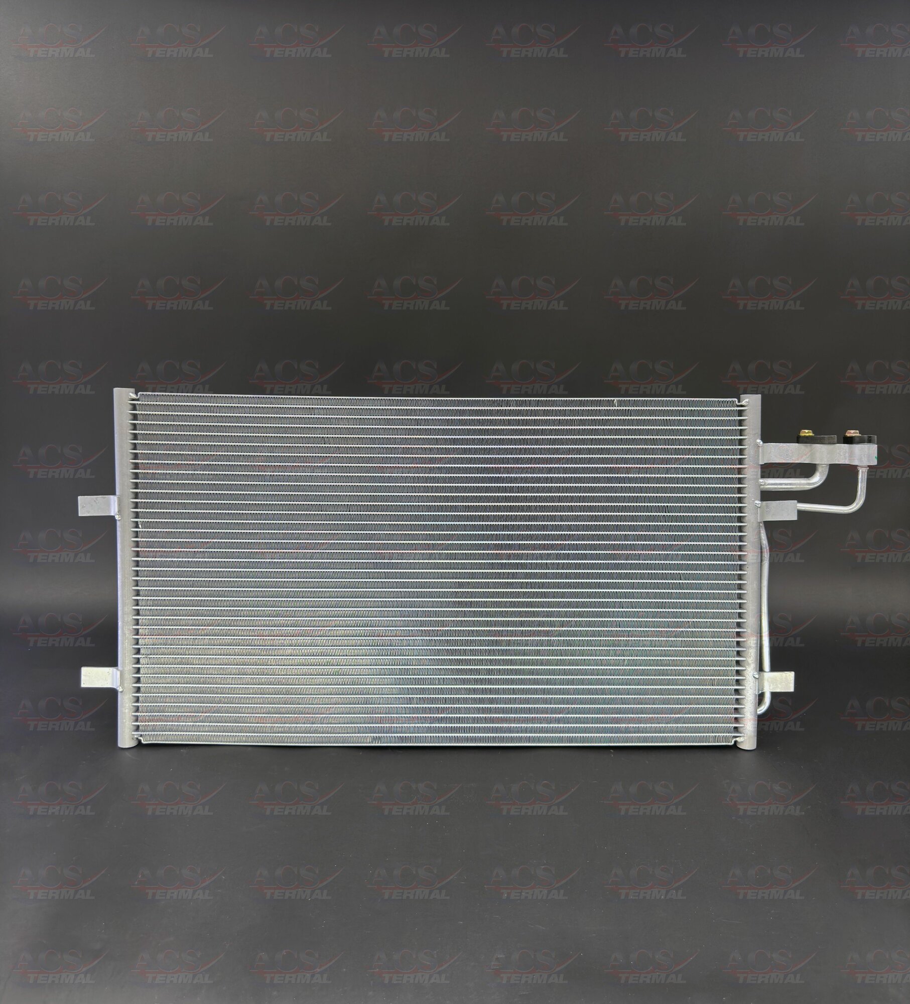 104663 Радиатор кондиционера для Ford Focus II; C-Max (03-12)