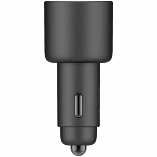 Xiaomi Car Charger подключен к автомобильному прикуривателю