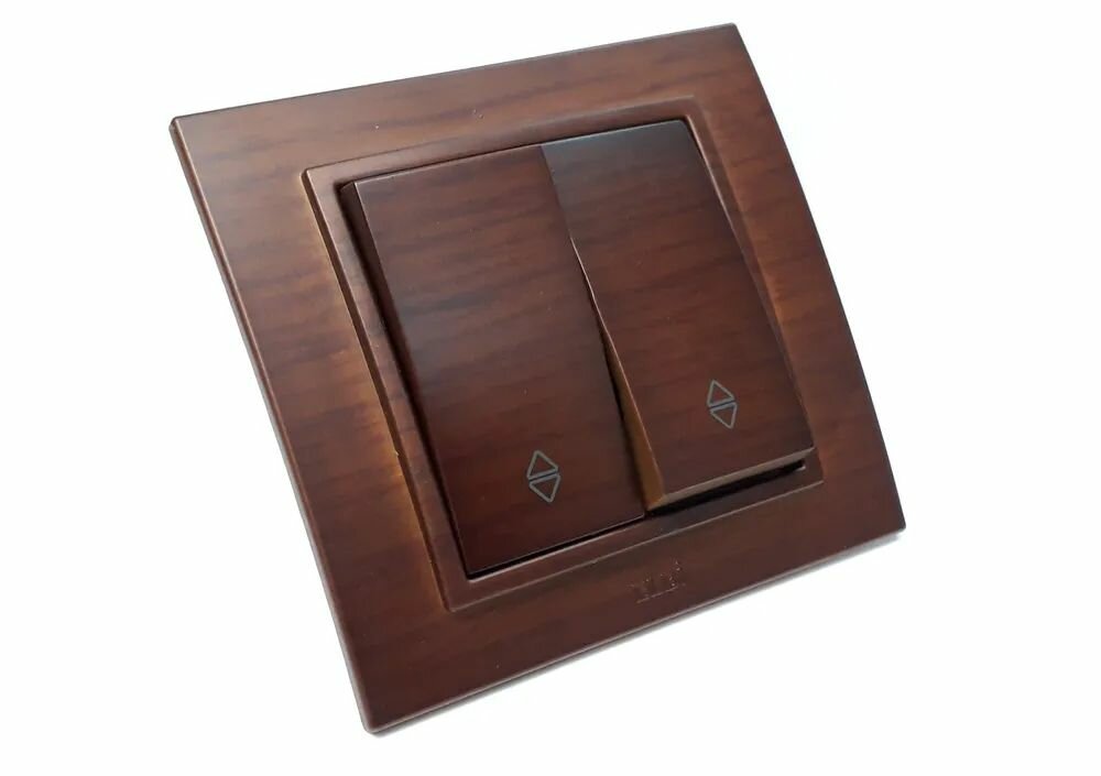Выключатель Nilson Thema  2 клавишный  проходной  с накладкой  орех