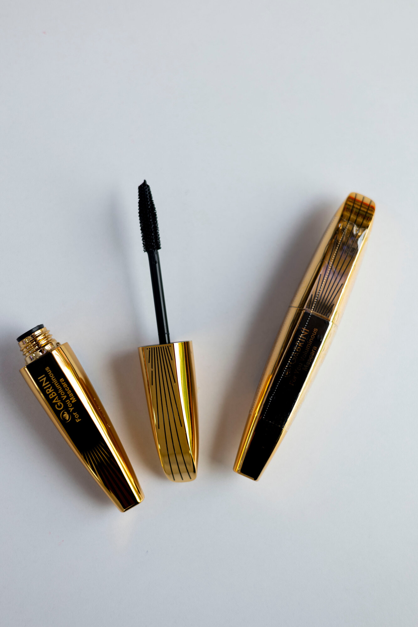 Тушь GABRINI "For You Voluminous", подкручивает и разделяет ресницы.