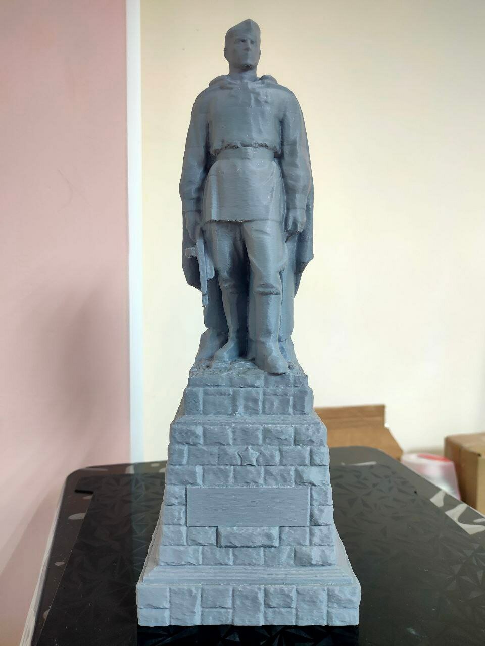 Памятник "Герою войны", Слава и Память
