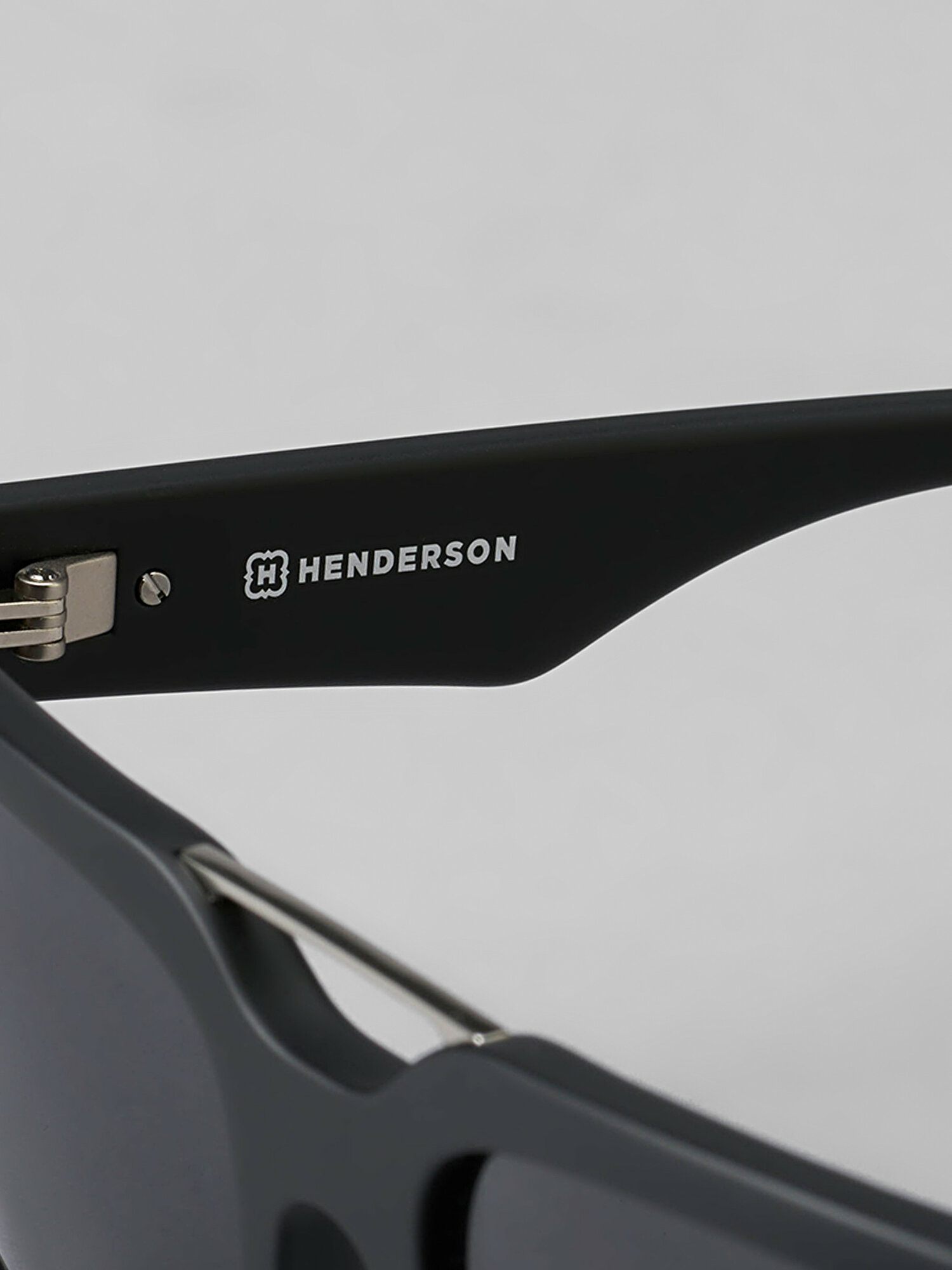 Солнцезащитные очки HENDERSON, черный/черный — фото 1