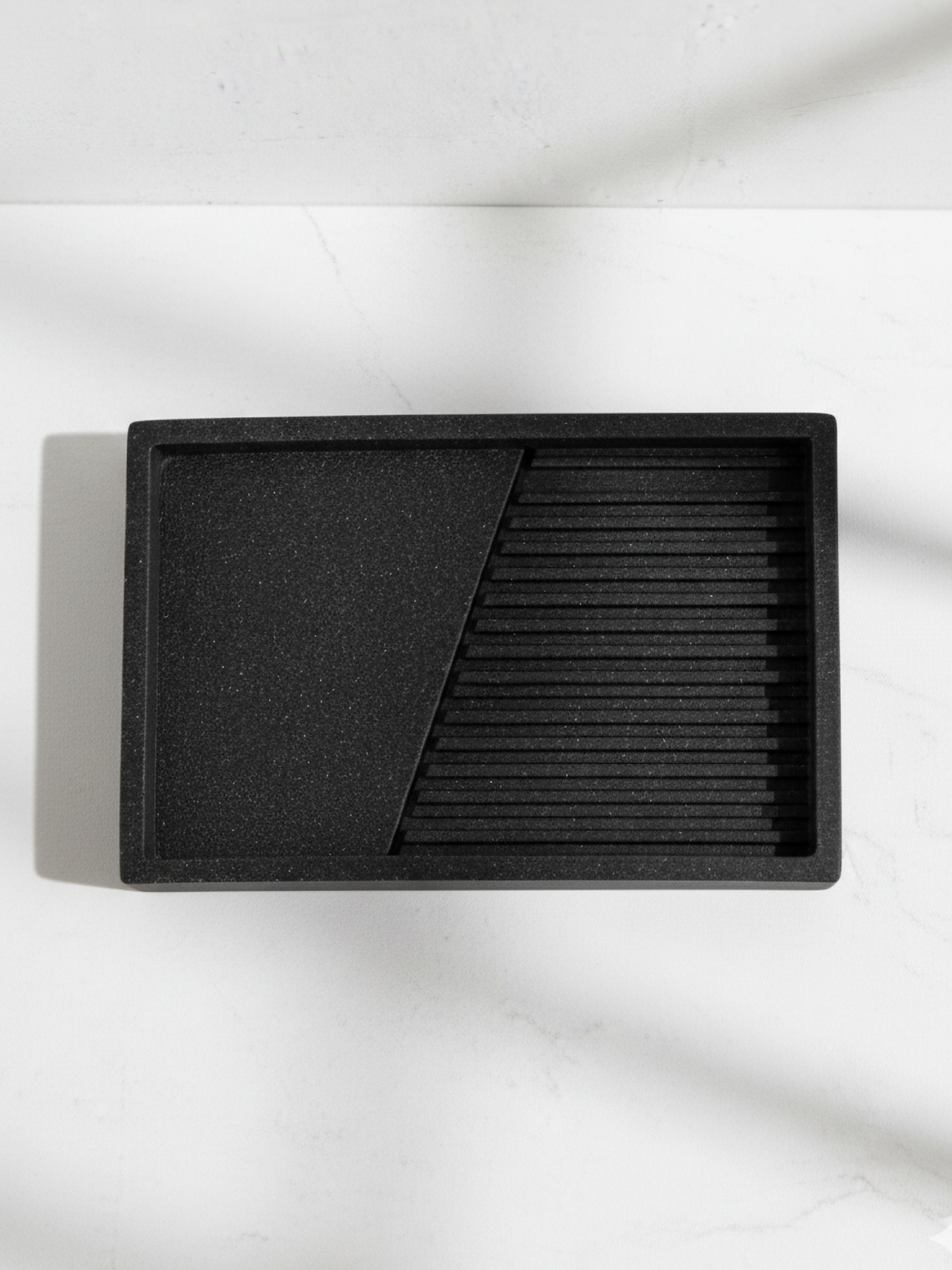 Мыльница для ванной PERFECTO LINEA Element черная (35-618403) — фото 1