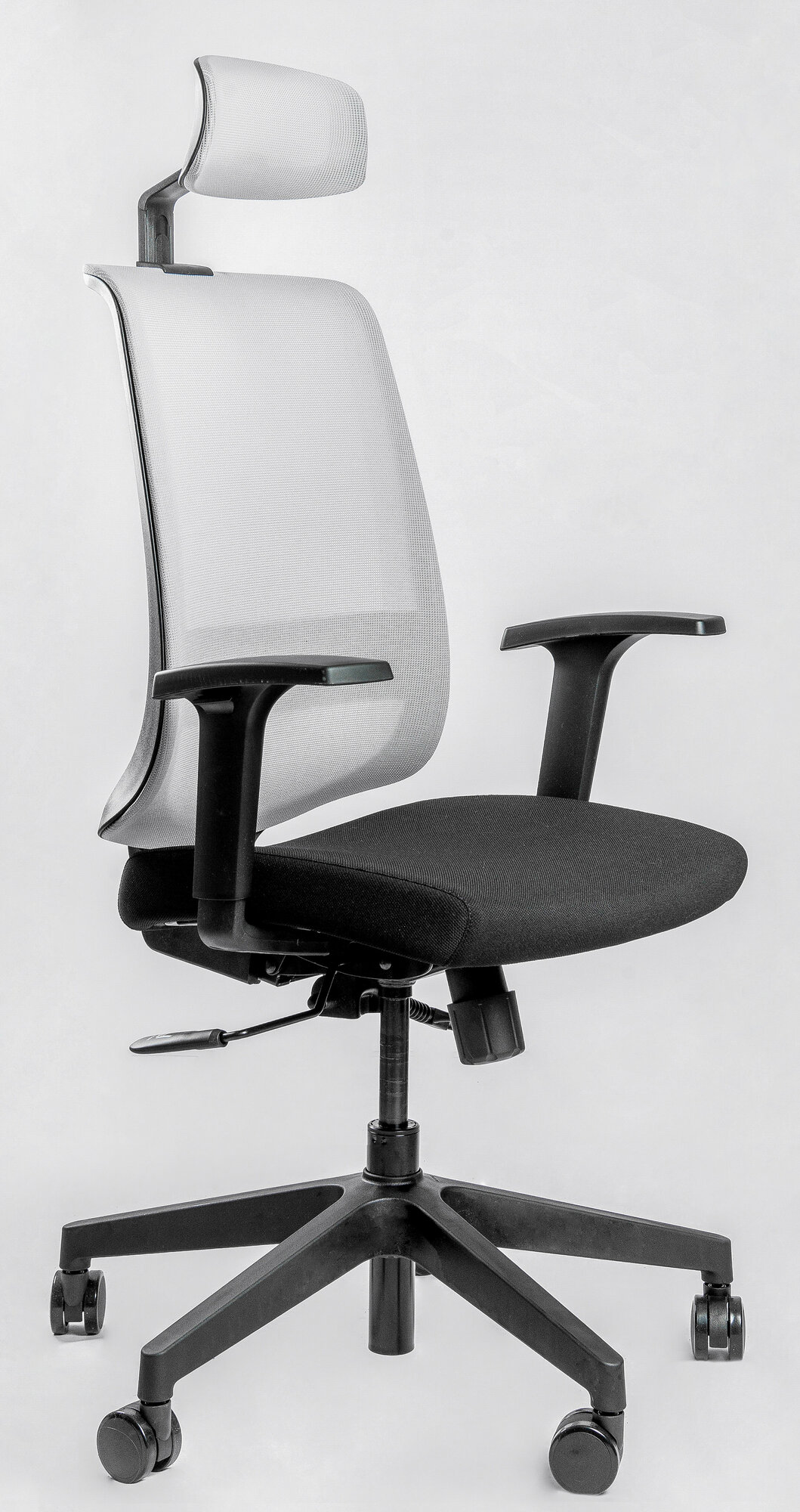 Эргономичное кресло Falto Neo, цвет чёрный