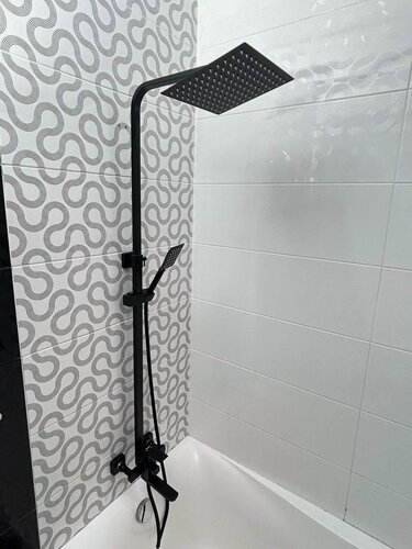 Изображение товара Душевая система из нержавеющей стали с тропическим душем Hansen HN33028-C