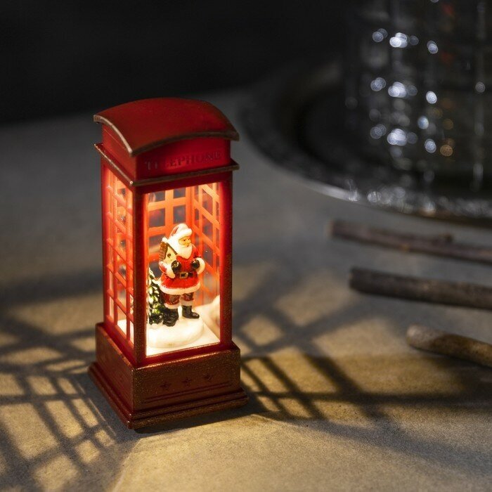 Luazon Lighting Светодиодная фигура «Дед Мороз в телефонной будке» 5.3 × 12 × 5.3 см, пластик, батарейки AG13х3, свечение тёплое белое