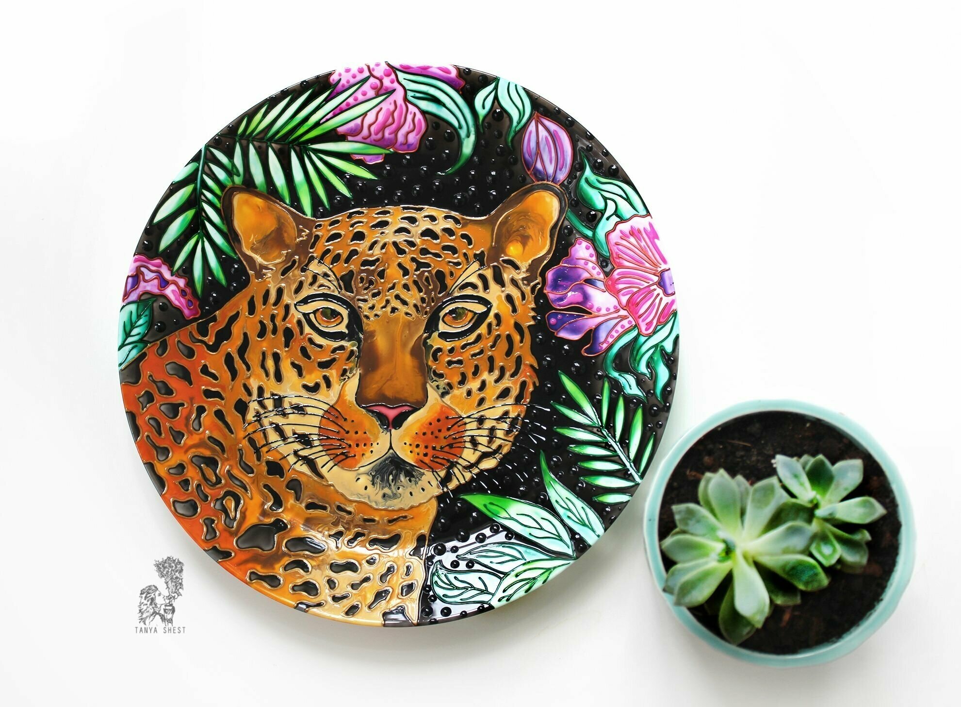 Тарелка на стену "Леопард в тропическом лесу" Декоративная интерьерная тарелка D 32 см