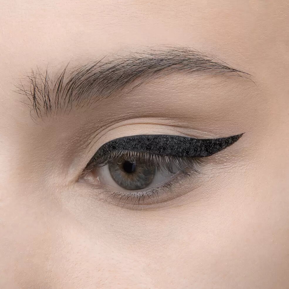 Подводка для глаз INGLOT Liquid eyeliner, 25 Dark Star, черная
