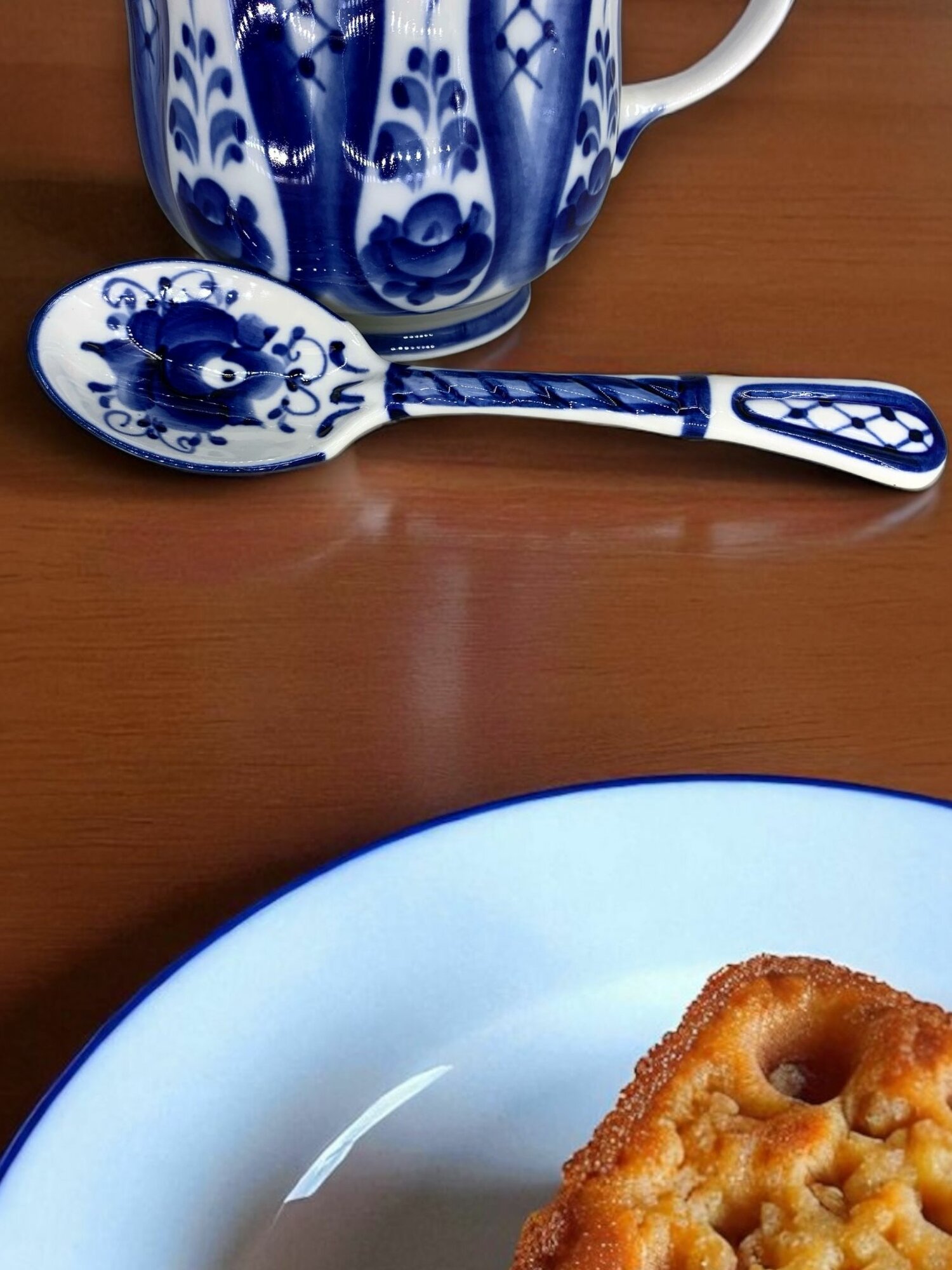 Чайная ложка гжель Китобой, фарфор, ручная роспись, 15 см, чайная