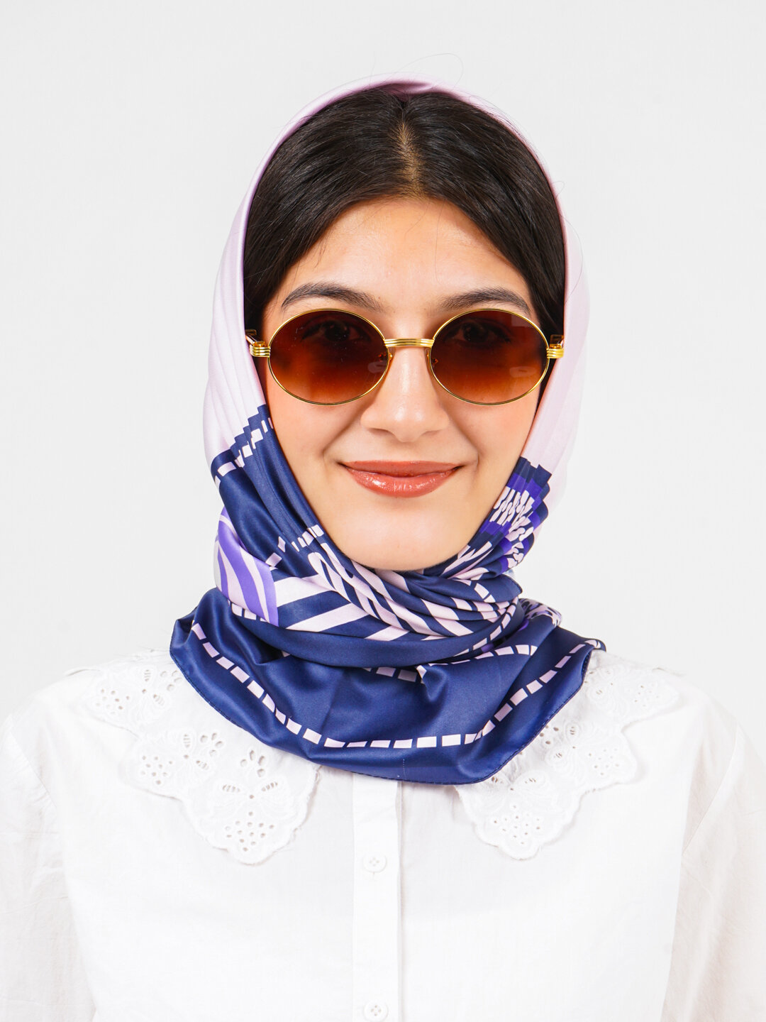 Платок  90*90 для девочек и женщин,90х90 см — фото 1