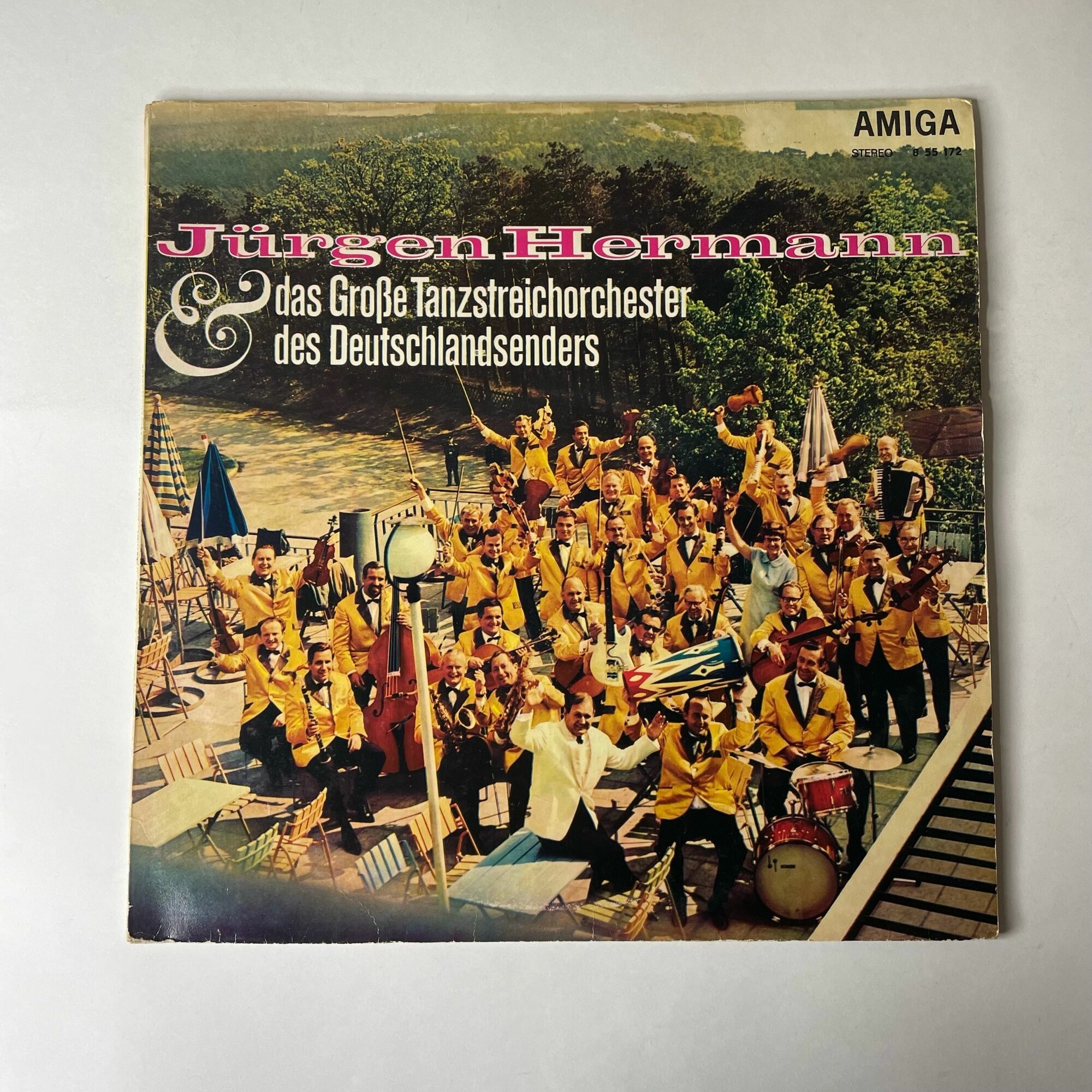 Винтажная виниловая пластинка LP Jurgen Hermann and Groses Tanzstreichorchester Des Deutschlandsenders (ГДР 1968)