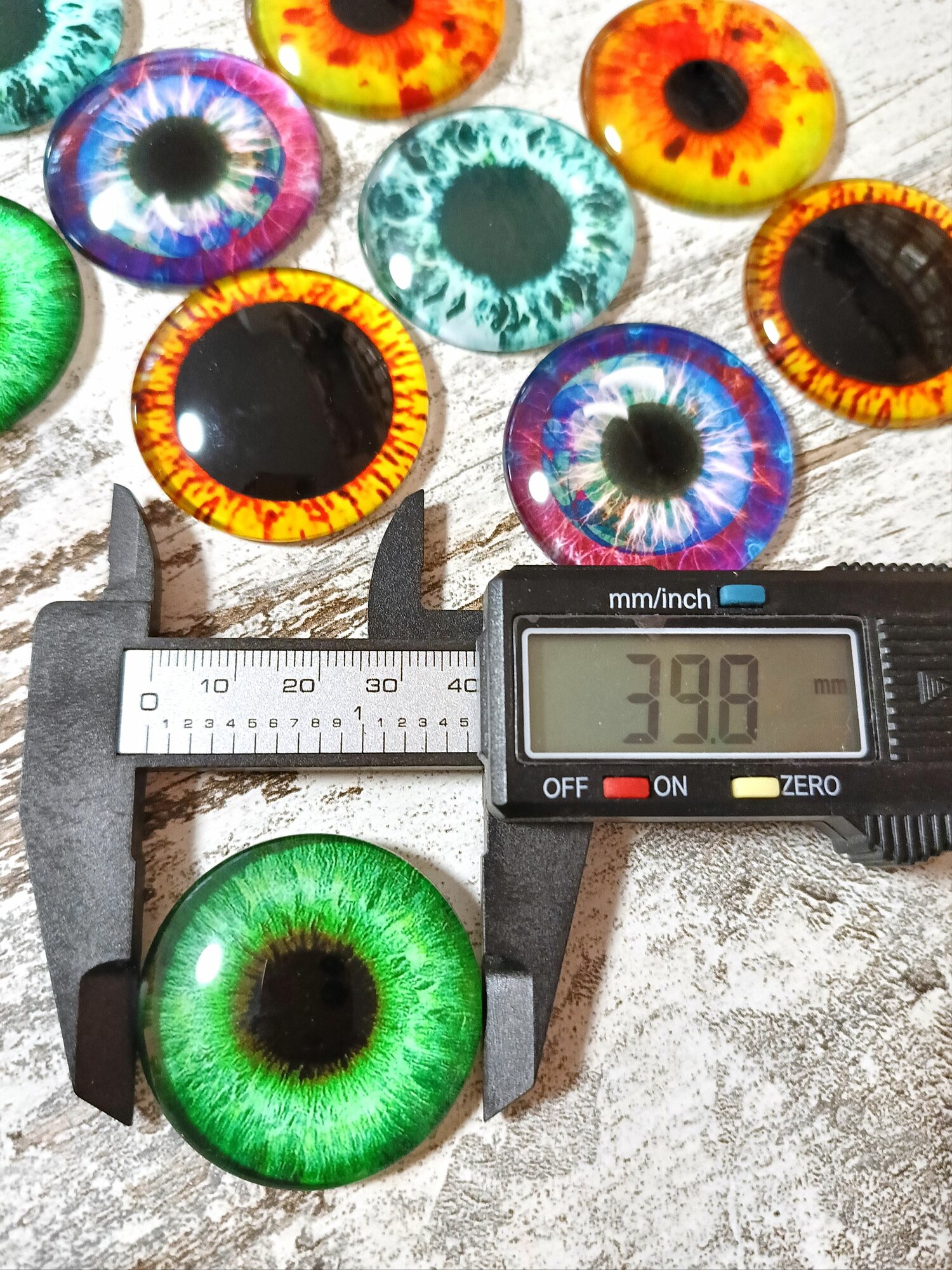 Глаза стеклянные кабошоны для игрушек 40мм 2шт — фото 1