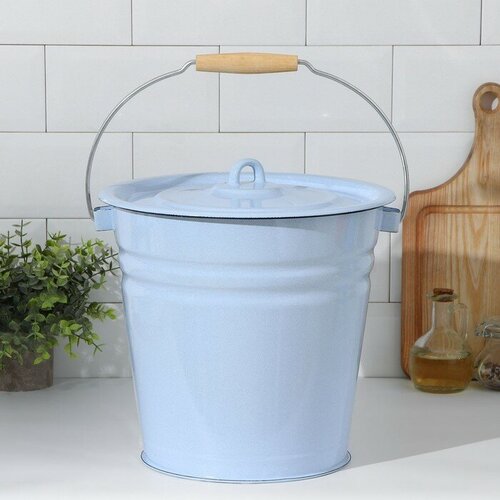 Ведро 12 л с крышкой цвет голубой 3157₽
