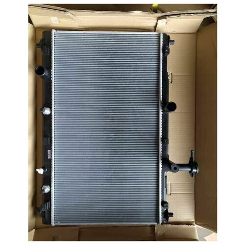 Радиатор Сузуки сх-4 Suzuki SX-4