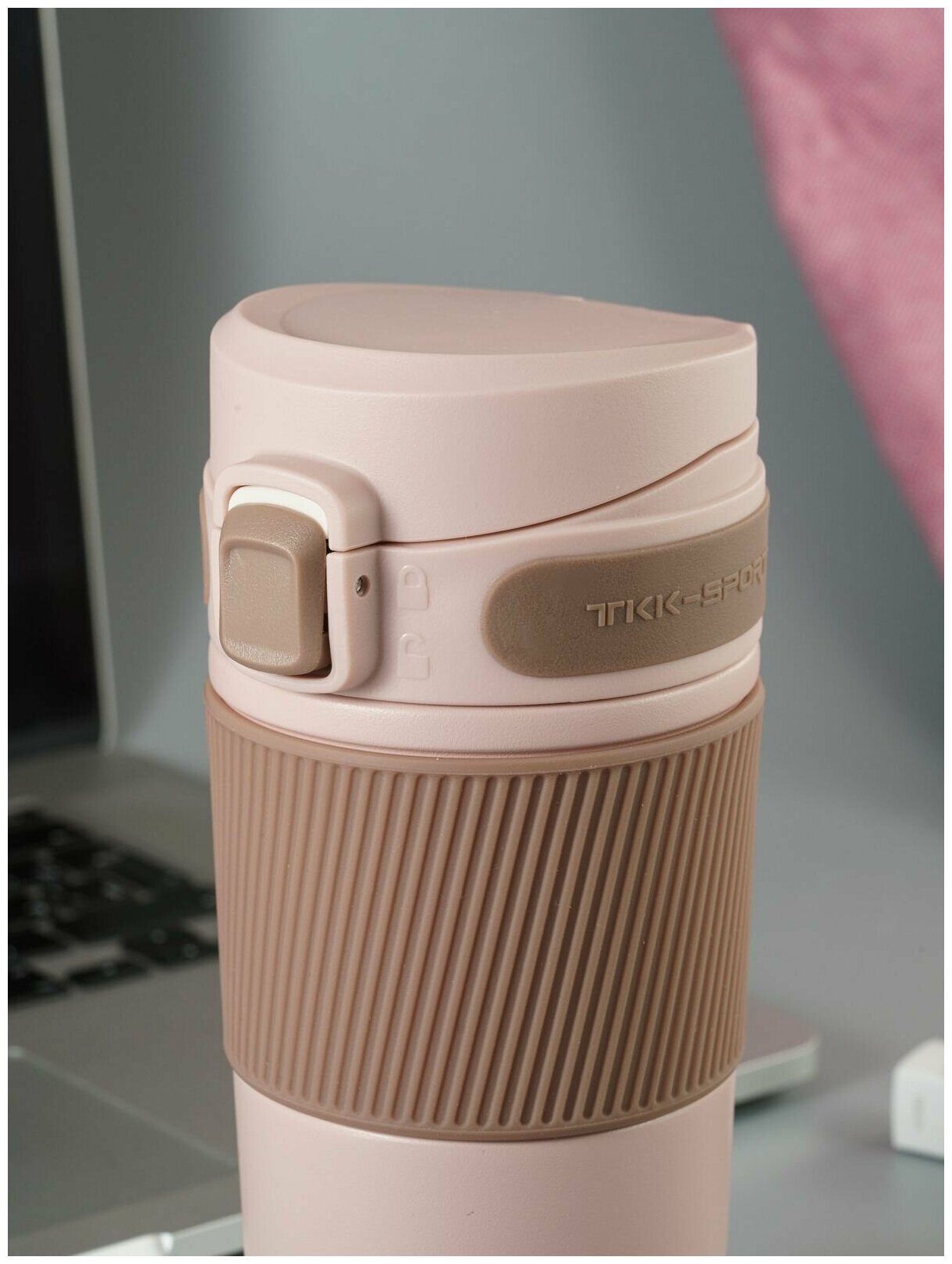 Термокружка для кофе 450 мл. из нержавеющей стали, розовая - фотография № 4