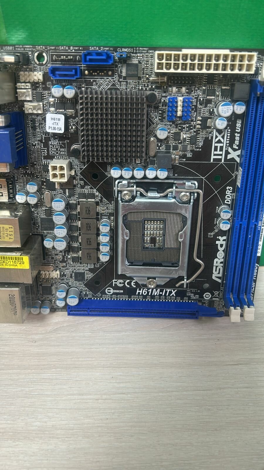 Материнская плата