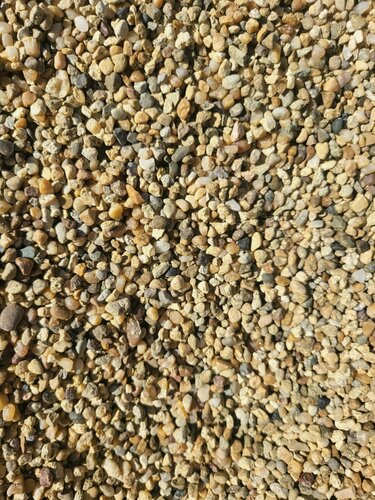 Изображение товара Крошка Рыжая натуральная для каменного ковра и декора, грунт для аквариума, фракция 3-5 мм, 10 кг