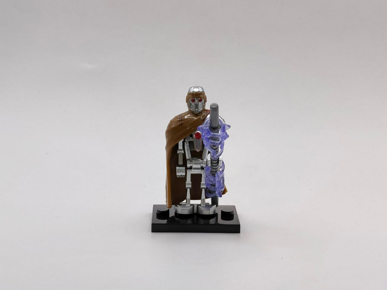 Минифигурка "IG-100 Магнастраж с серебряным торсом", фигурка серии "Дроиды" Star Wars, совместима с конструкторами Lego