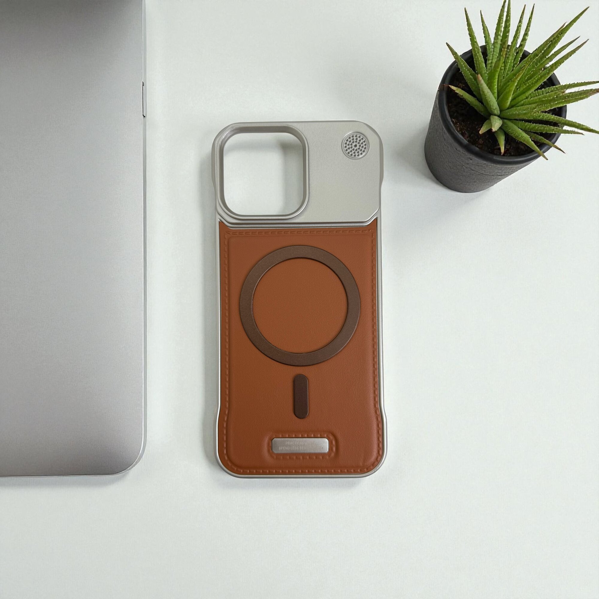 Чехол для iPhone 14 Pro из эко-кожи с металлическим дизайном, премиум, защитный, стильный и современный