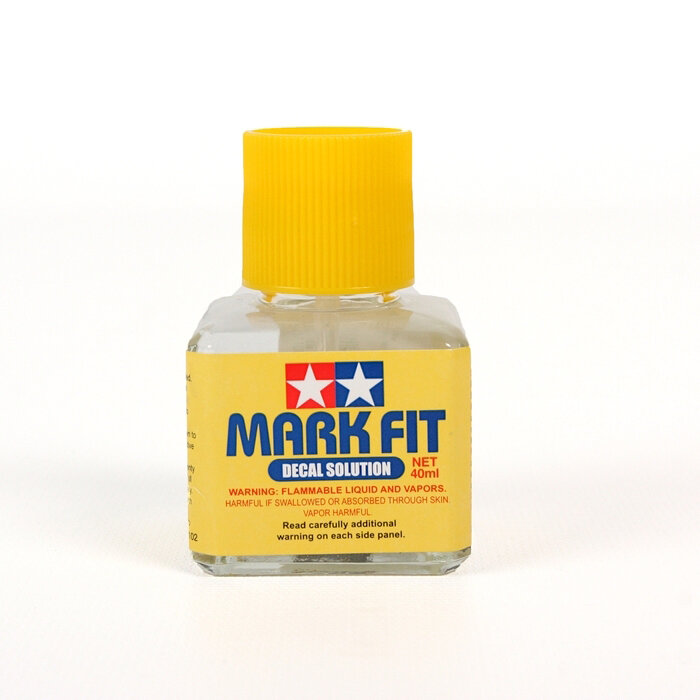 87102 Tamiya Mark Fit, Жидкость для нанесения декалей, 40мл
