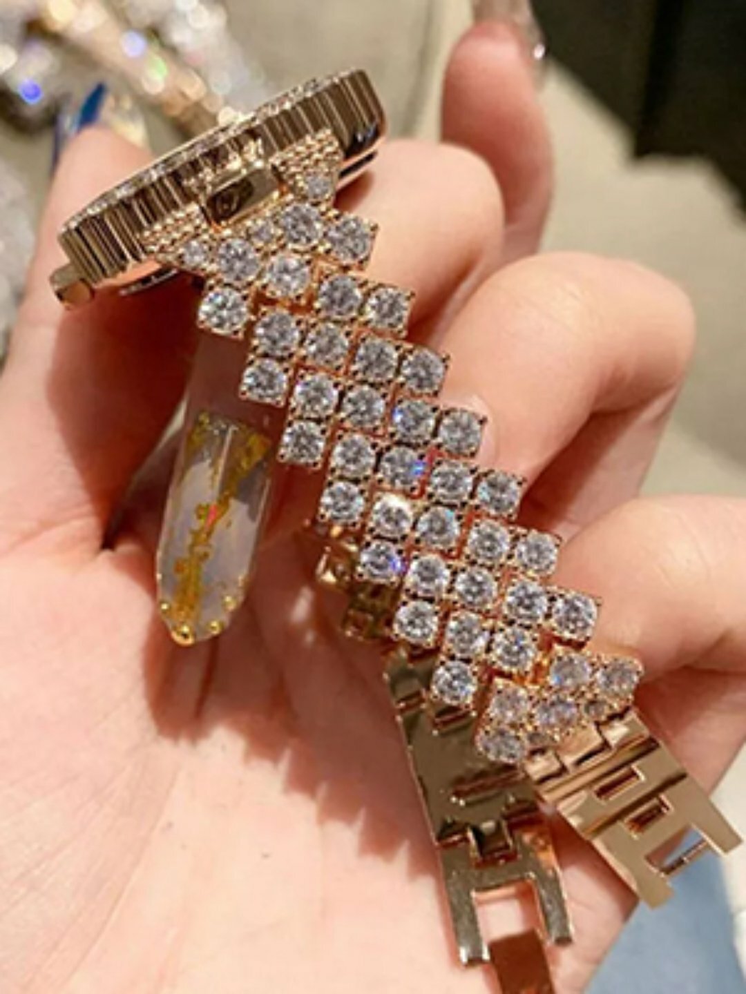 Наручные часы 120