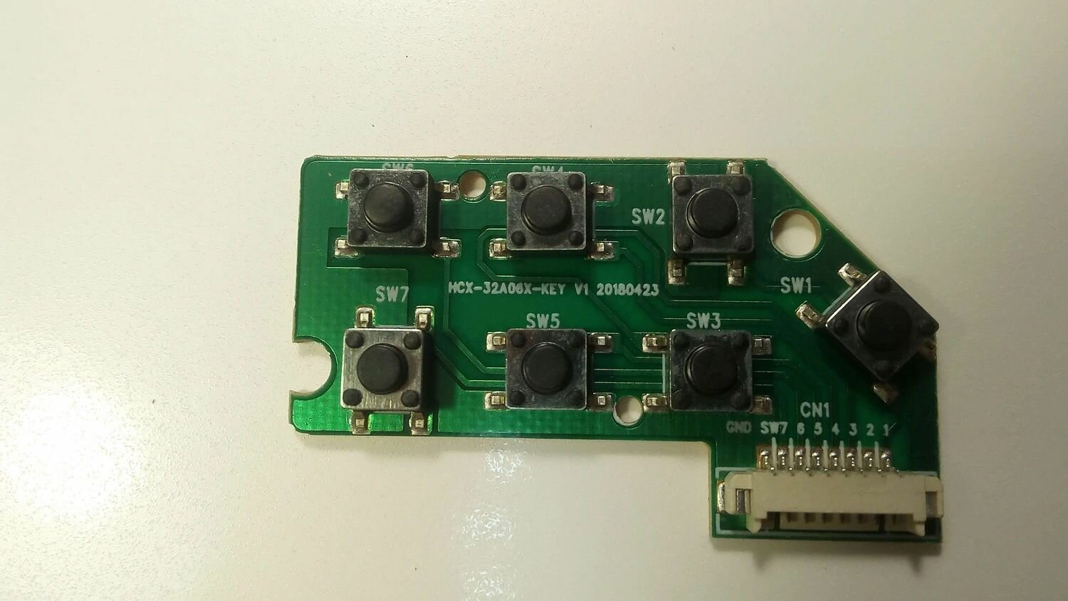 Плата кнопок HCX-32A06X-KEY V1 для 32Lem-1054/T2C Lcd Телевизор Bbk Плата управления арт. 10864