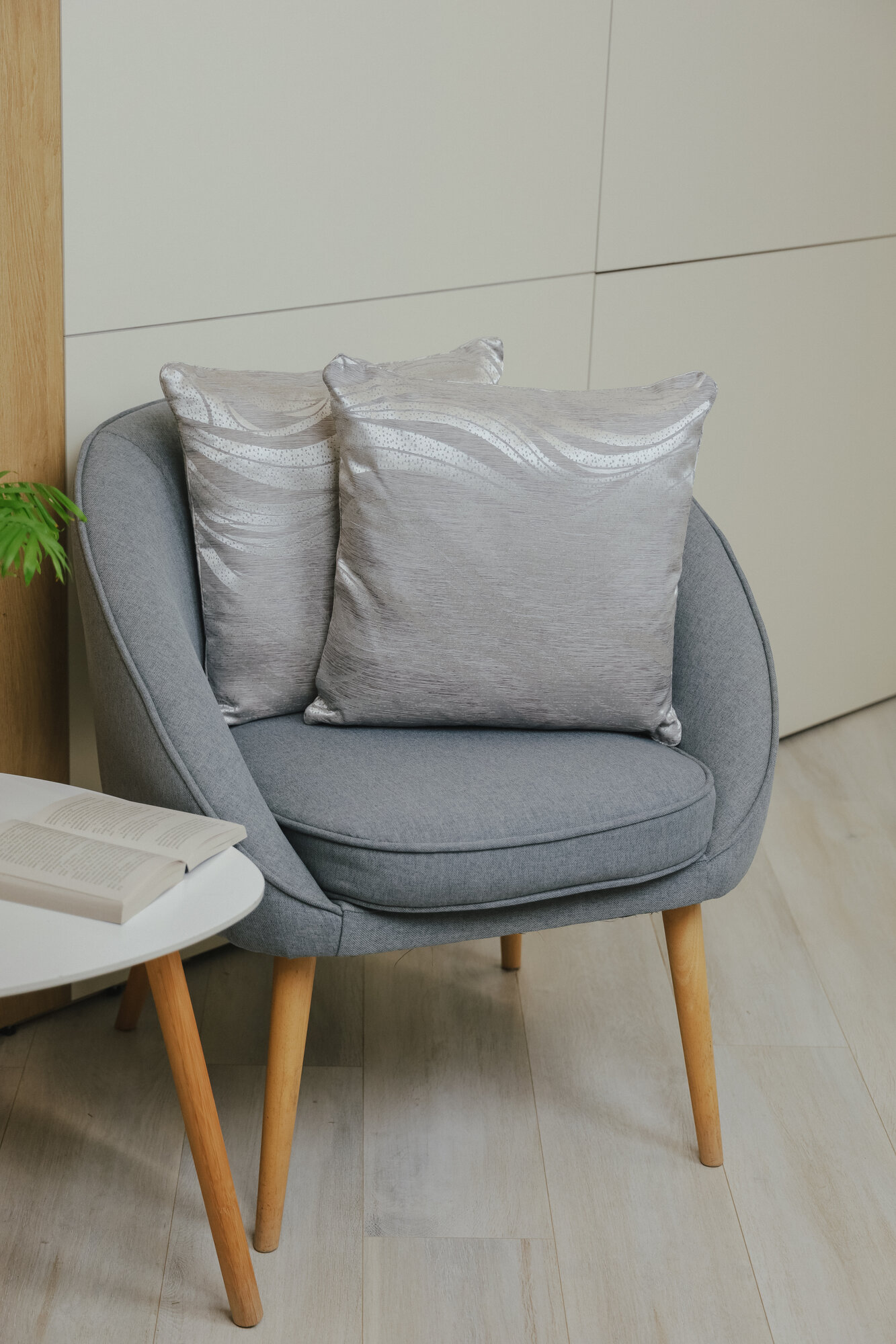 Комплект декоративных подушек 43х43 Жаккард серый 2 шт 23 Линия