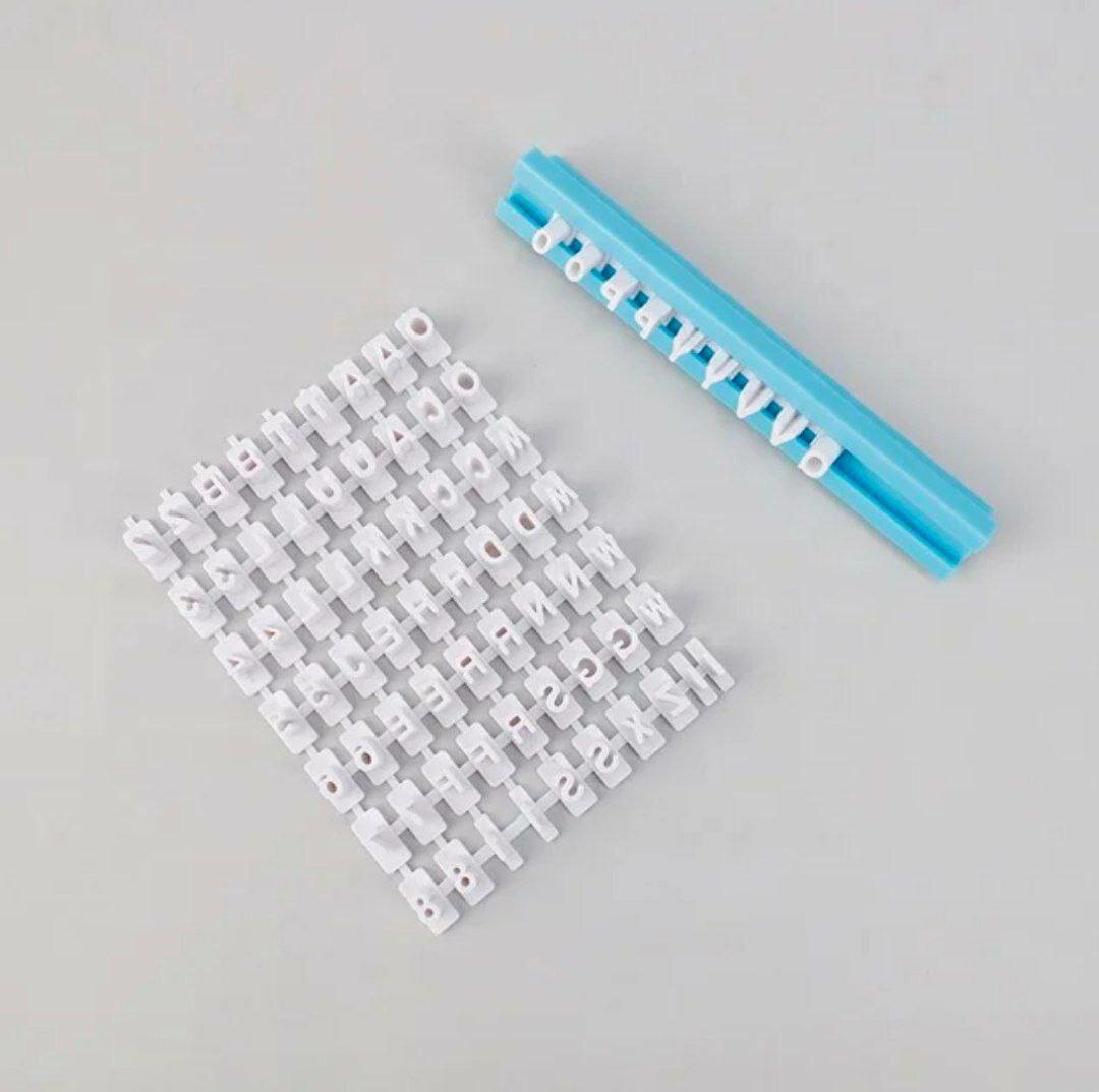 Штамп букв для лепки и моделирования из полимерной глины и мастики — фото 1