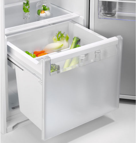 Встраиваемый холодильник Electrolux ERD6DE18S4