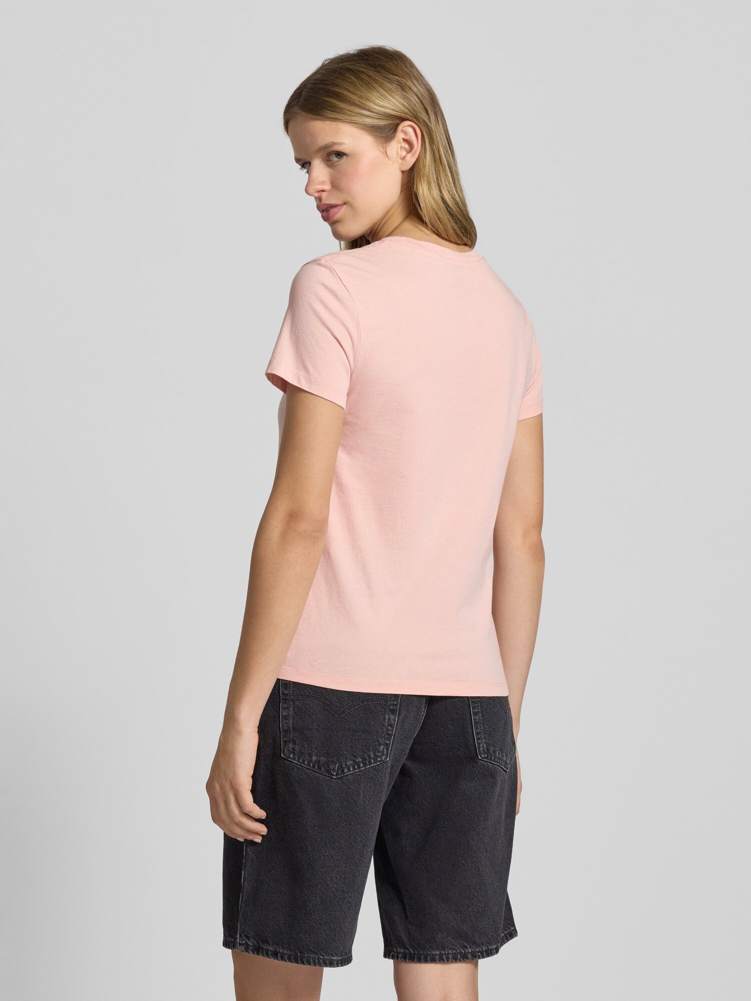 Футболка Levi's, размер L, розовый — фото 1