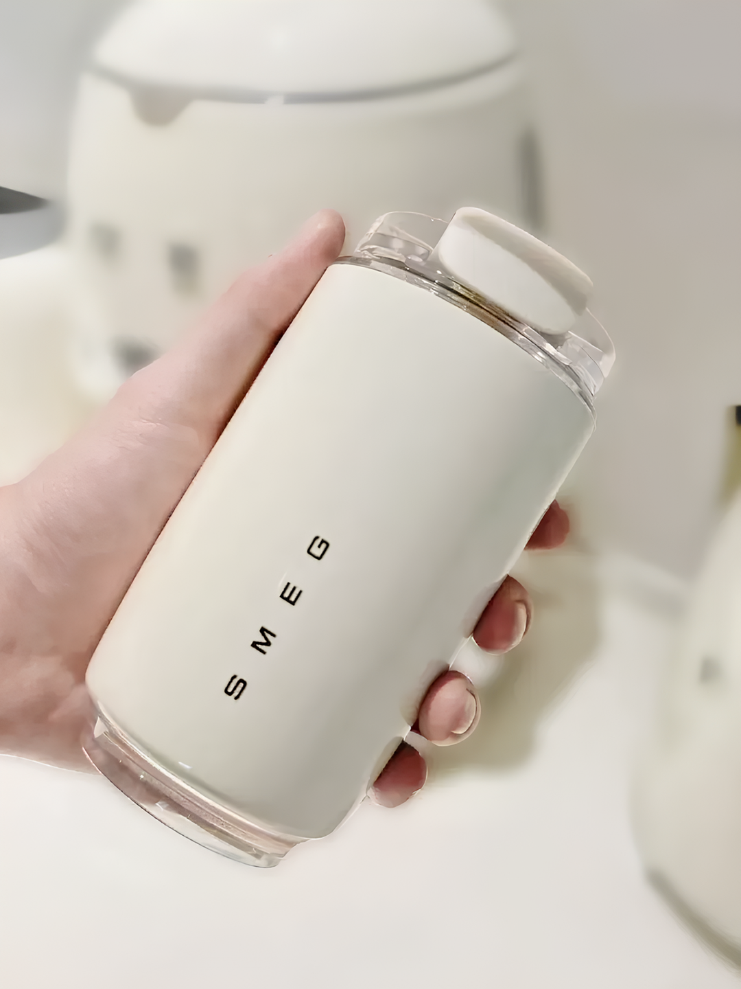 Термокружка SMEG для холодных и горячих напитков — фото 1