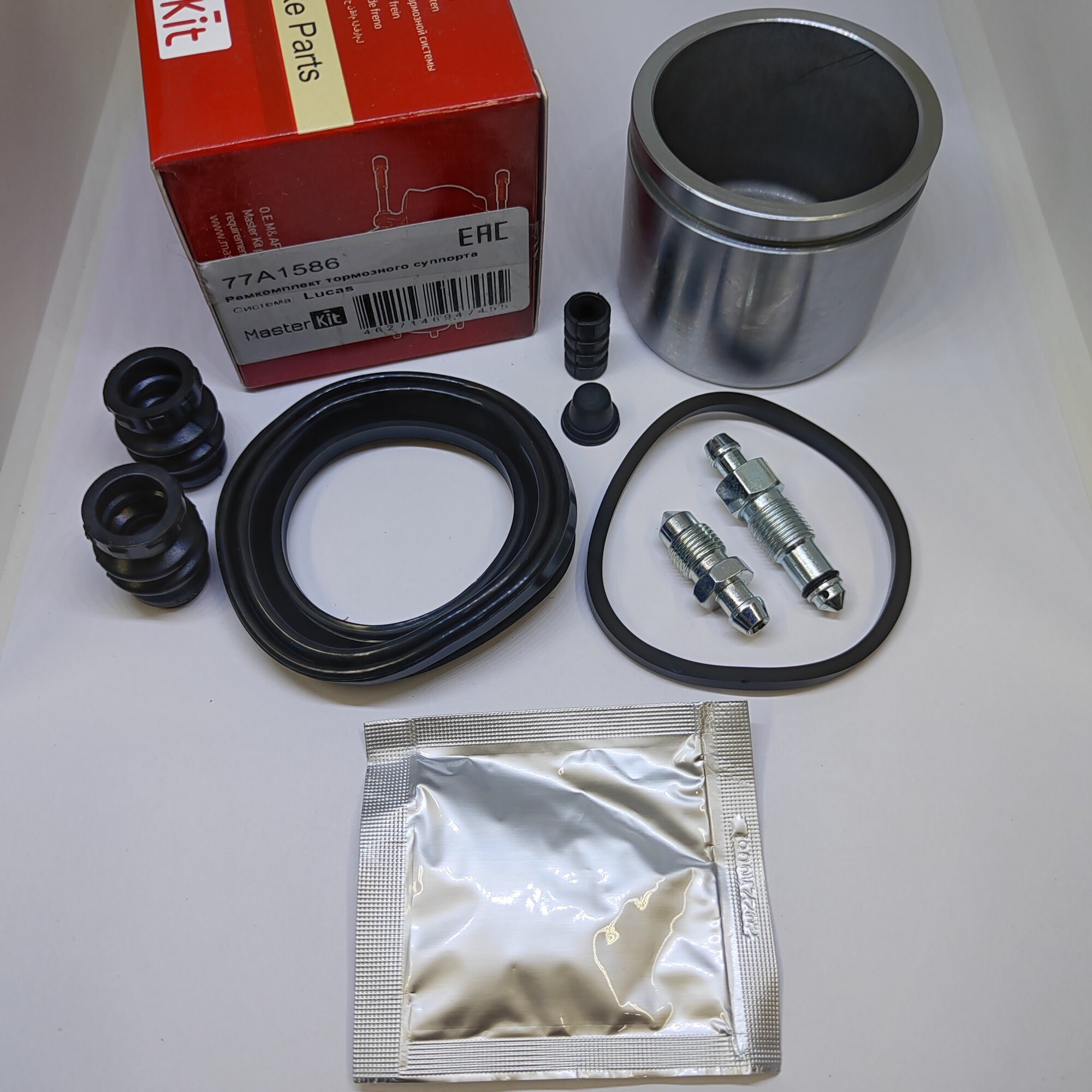 Ремкомплект переднего суппорта с поршнем Nissan Almera n16 ( Альмера 16) 2000-2006 Master Kit