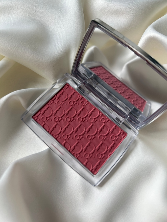 DIOR ADDICT BLUSH No 012 Rosewood — утончённый румянец для элегантного и естественного образа!