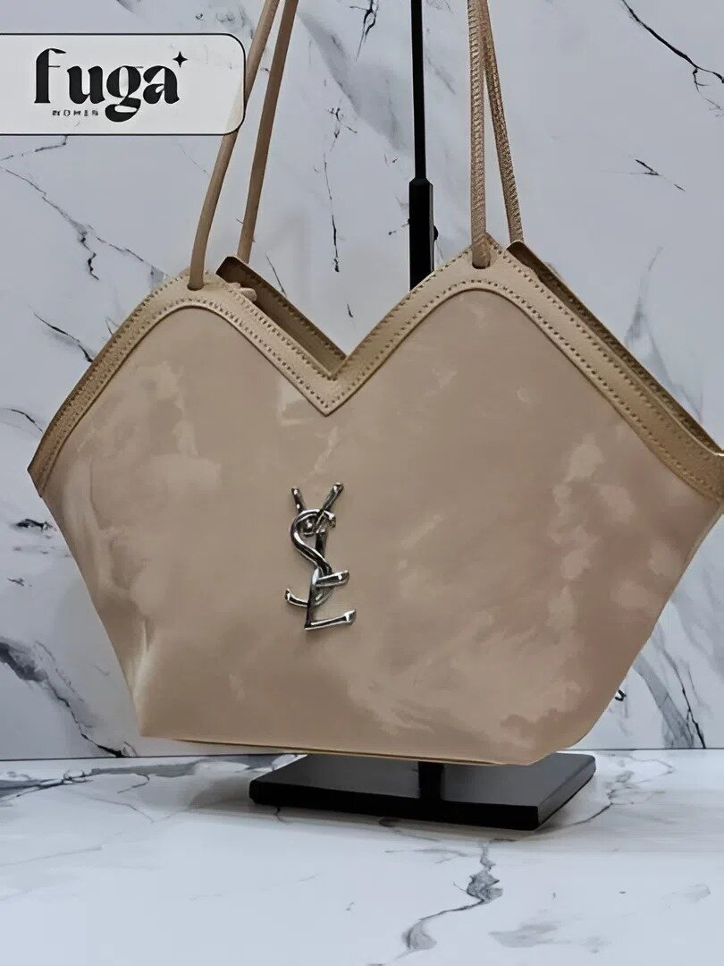 Сумка поясная Louis Vuitton Louis Vuitton, фактура бархатистая, бежевый