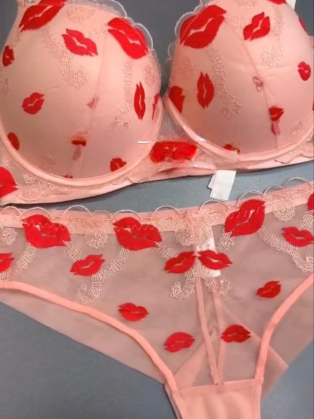 Комплект нижнего белья