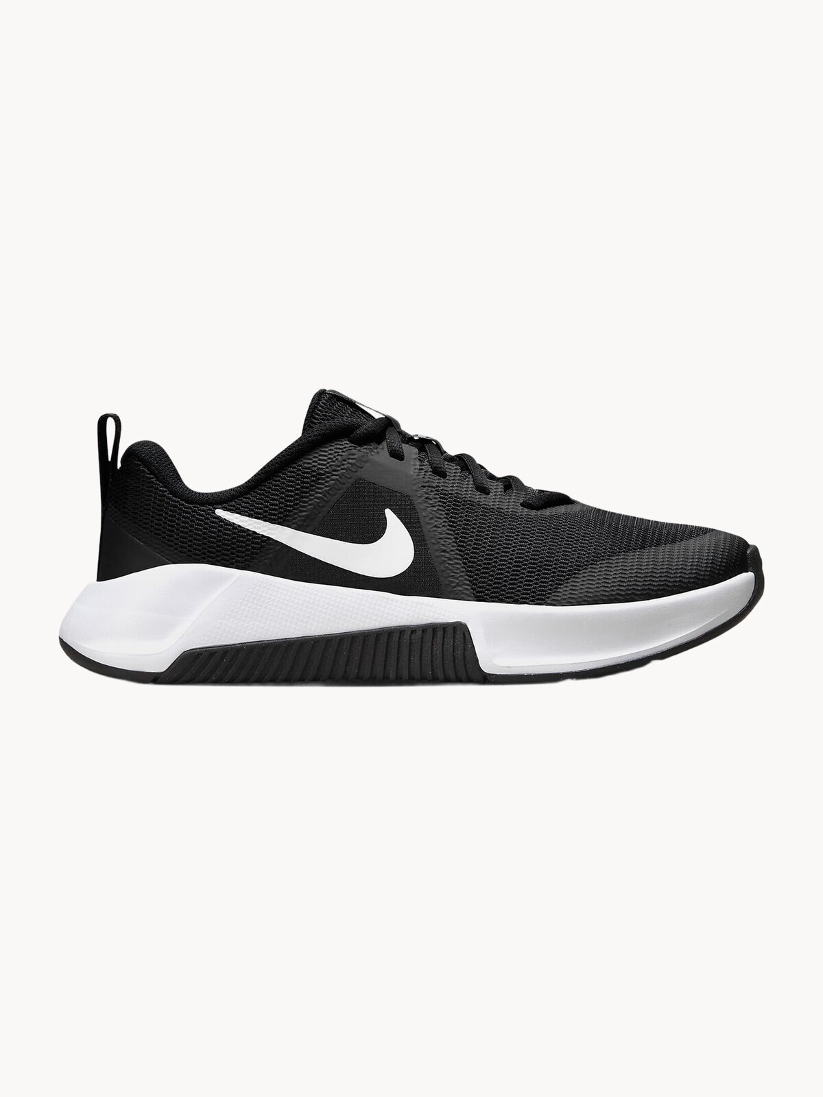 Кроссовки NIKE MC Trainer 3, размер 7.5 US, черный/белый