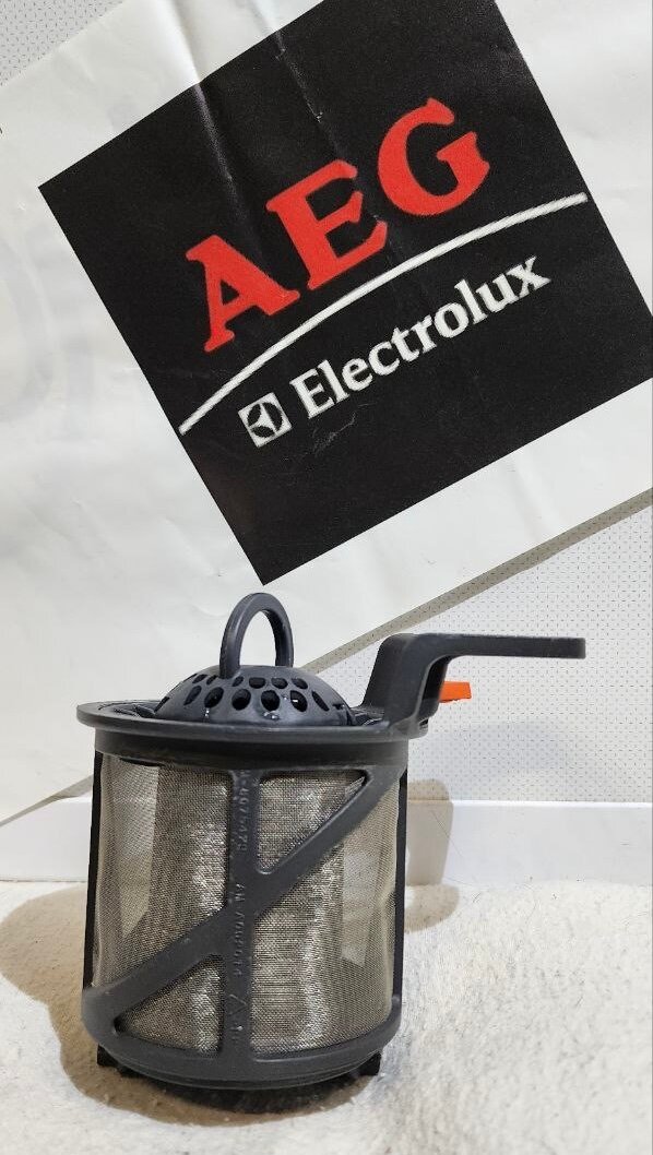 Фильтр сливной б/у для посудомоечной машины Electrolux (Электролюкс), Zanussi (Занусси), AEG (АЕГ), IKEA (Икеа) 140064682010