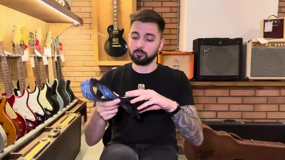 Ремень для гитары акустической, бас-гитары, электрогитары Ernie Ball 4097 Indigo Orchid Jacquard, регулируемый — фото 1