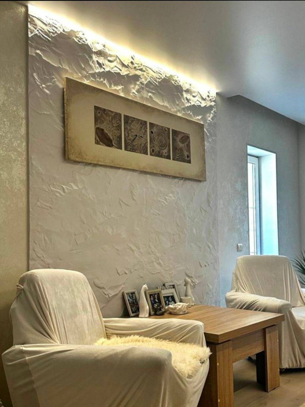 Гипсовые 3D-панели "Скала" бежевый для кухни и ванной под дикий камень 50x50 см