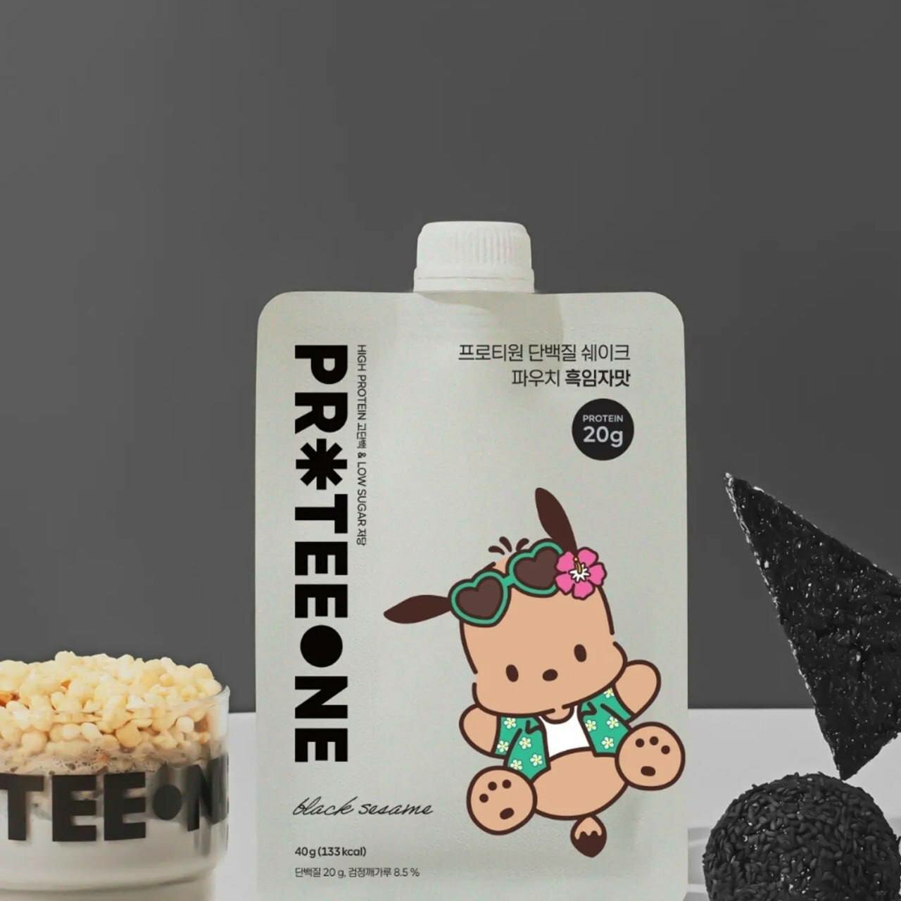 Протеиновый коктейль PROTEEONE Protein Shake Black Sesame (Чёрный кунжут)