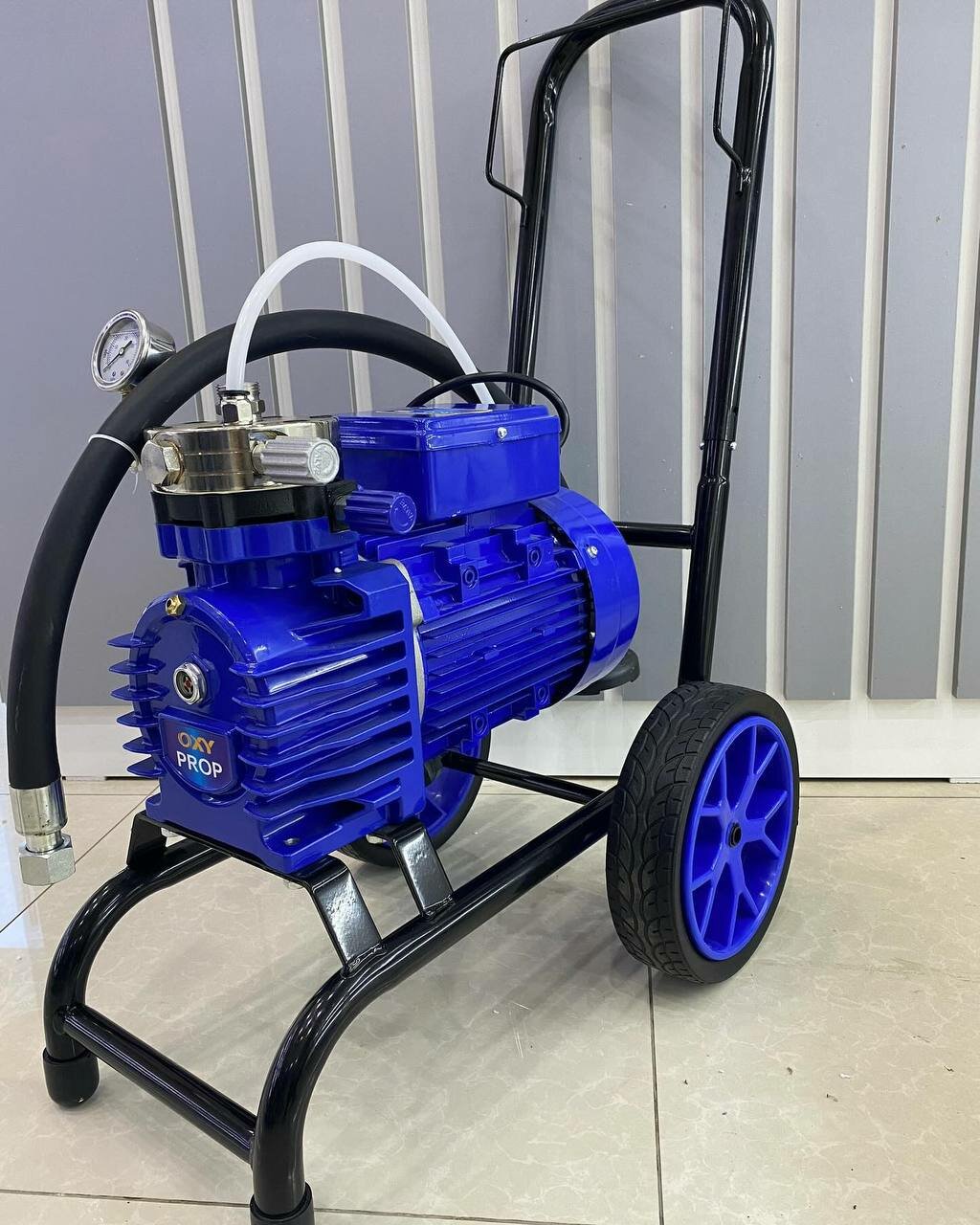 Безвоздушный краскапулт Безвоздушный распылитель OXYPROP 999