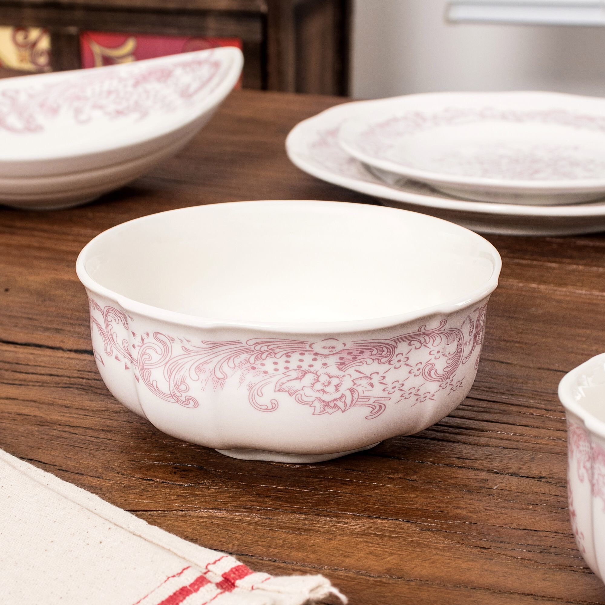 Пиала в винтажном стиле , 11 см, 250 мл, керамика, розовый/белый