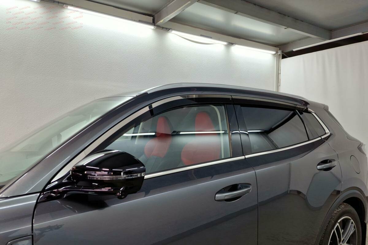 Дефлекторы 2D для CHANGAN CS55 Plus 2021- (II) / UNI-S 2024- (I), 6шт, с хромом — фото 1