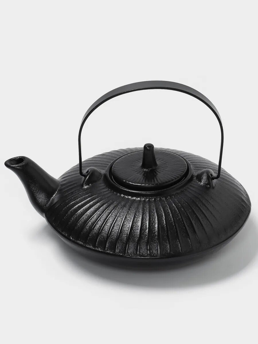 Чайник заварочный с ситом 07 л Magistro Black Swan черный