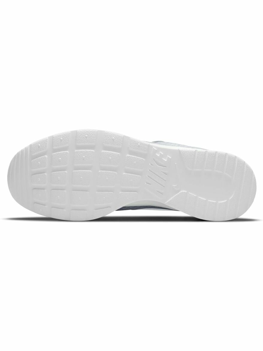 Кроссовки NIKE TANJUN W, полнота F, размер 6,5 US, серый — фото 1