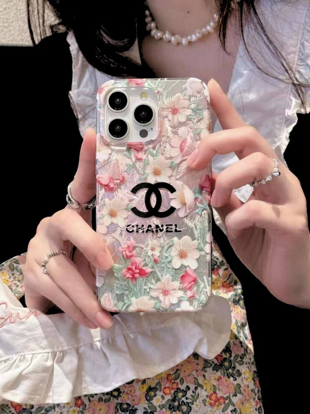 Чехол на iPhone 15 Pro Max Chanel и Louis Vuitton Элегантный 3D-дизайн и гравировка