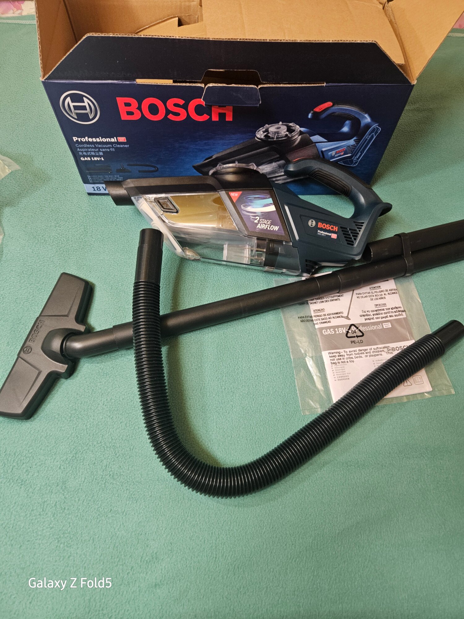 Пылесос ОРИГИНАЛ Bosch GAS 18V-1 0.7л 18Вт без аккумулятора и зарядного устройства